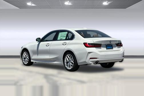 2025 BMW 330 i