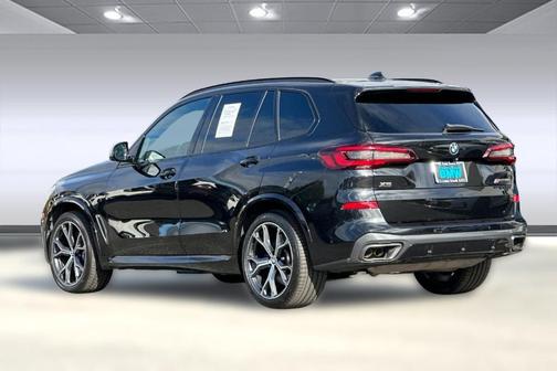 2022 BMW X5 M50i