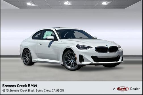 Mineral White Metallic 2024 BMW 230 i