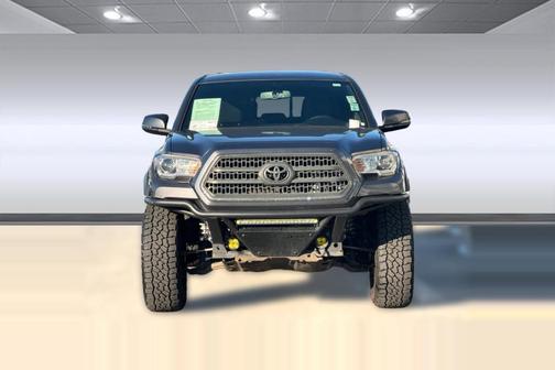 2017 Toyota Tacoma Base
