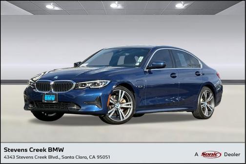 2022 BMW 330e Base
