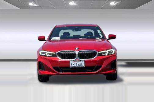 Melbourne Red Metallic 2023 BMW 330 330i