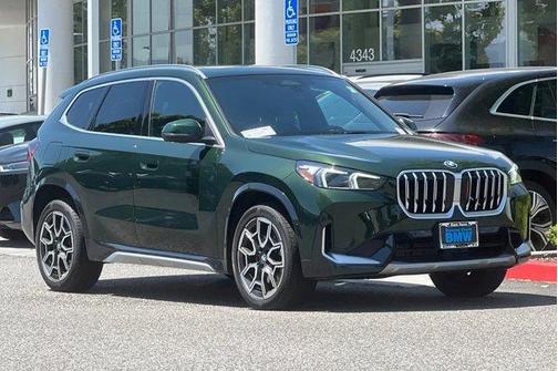 San Remo Green Metallic 2025 BMW X1 xDrive28i