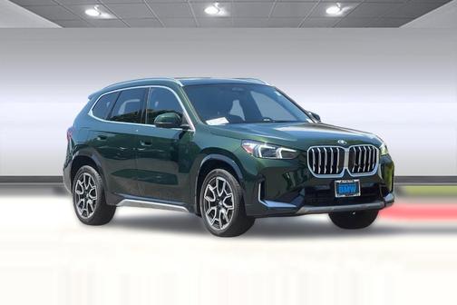 San Remo Green Metallic 2025 BMW X1 xDrive28i