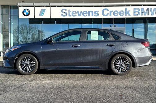 2022 Kia Forte GT-Line