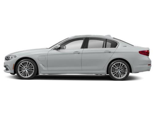 Glacier Silver Metallic 2018 BMW 530e xDrive iPerformance
