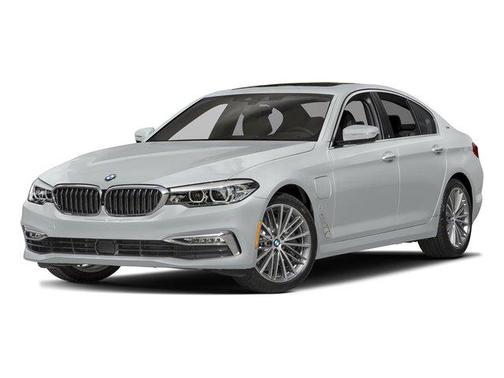 Glacier Silver Metallic 2018 BMW 530e xDrive iPerformance