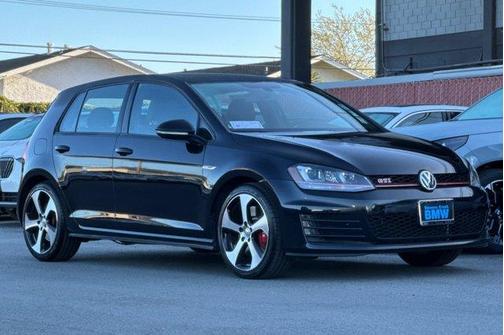 2017 Volkswagen Golf GTI 2.0T S 4-Door