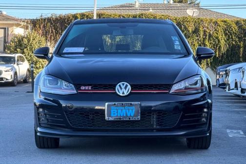2017 Volkswagen Golf GTI 2.0T S 4-Door