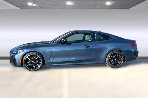 2025 BMW M440 i
