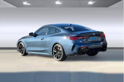 2025 BMW M440 i