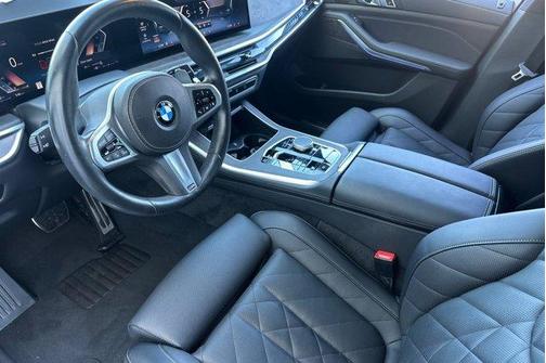 Carbon Black Metallic 2025 BMW X5 xDrive40i