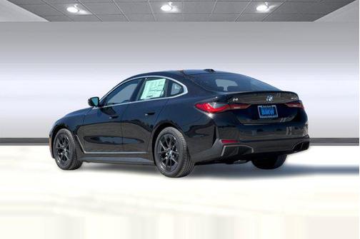 Black Sapphire Metallic 2026 BMW i4 Gran Coupe xDrive40