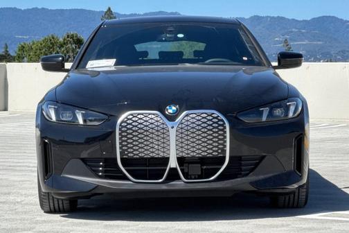 Black Sapphire Metallic 2026 BMW i4 Gran Coupe xDrive40
