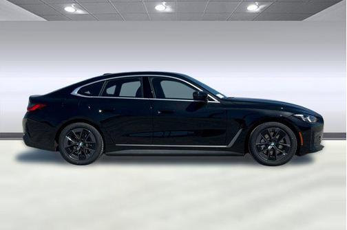 Black Sapphire Metallic 2026 BMW i4 Gran Coupe xDrive40
