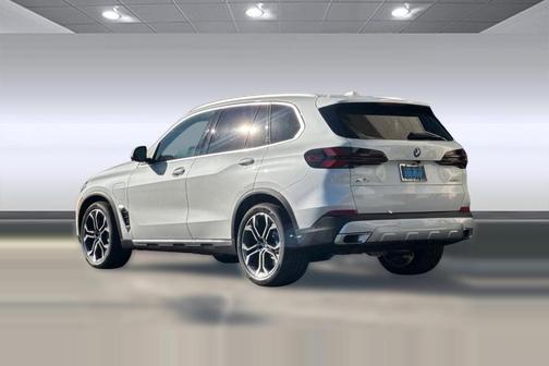 2026 BMW X5 PHEV xDrive50e