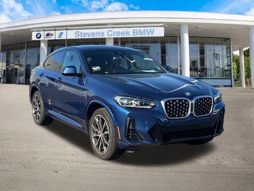 2022 BMW X4 xDrive30i