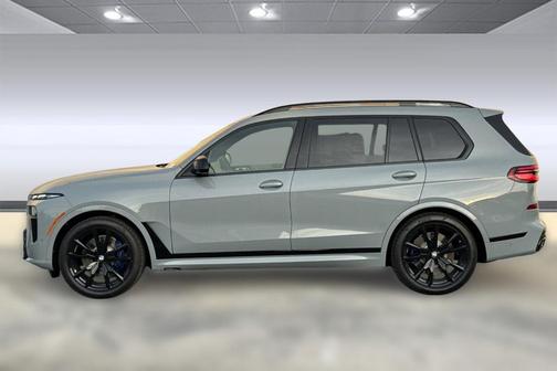 2026 BMW X7 M60i