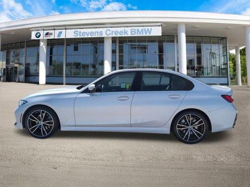 2024 BMW 330 i xDrive