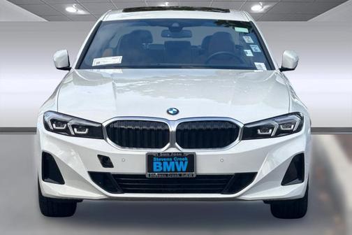 2024 BMW 330 i