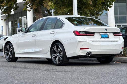 2024 BMW 330 i