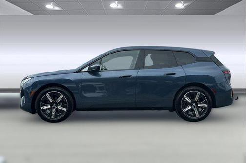 2026 BMW iX xDrive45