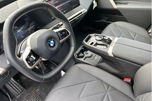 2026 BMW iX xDrive45