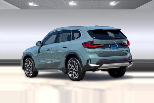 Cape York Green Metallic 2025 BMW X1 xDrive28i