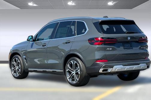 2026 BMW X5 PHEV xDrive50e