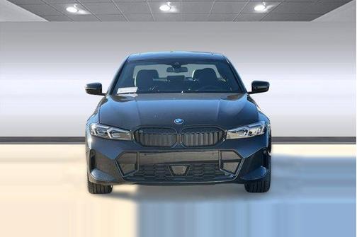2026 BMW 330 xDrive NA