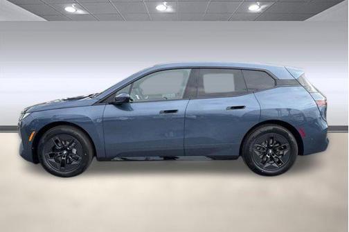 2026 BMW iX xDrive60