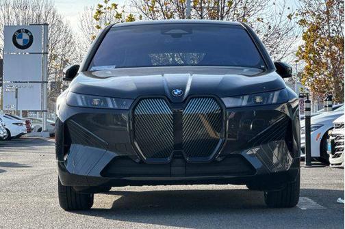 2026 BMW iX xDrive45
