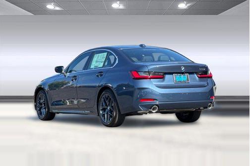 2025 BMW 330 i