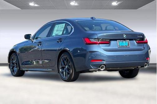2025 BMW 330 i