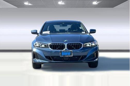 2025 BMW 330 330i Sedan