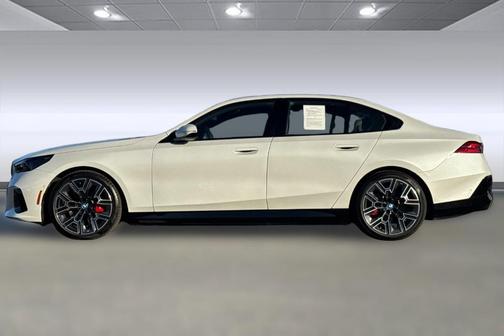 2025 BMW i5 xDrive40