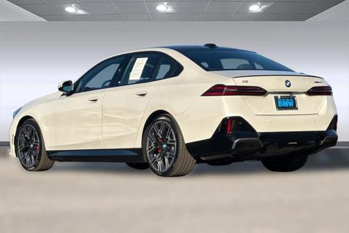 2025 BMW i5 xDrive40