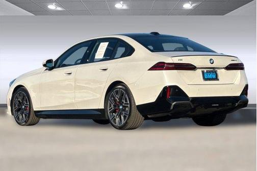 2025 BMW i5 xDrive40