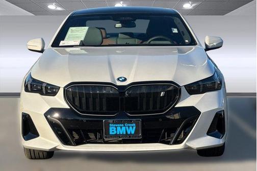 2025 BMW i5 xDrive40