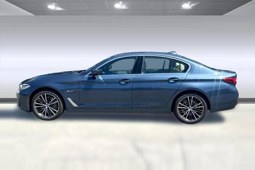 Arctic Race Blue Metallic 2023 BMW 530e Base