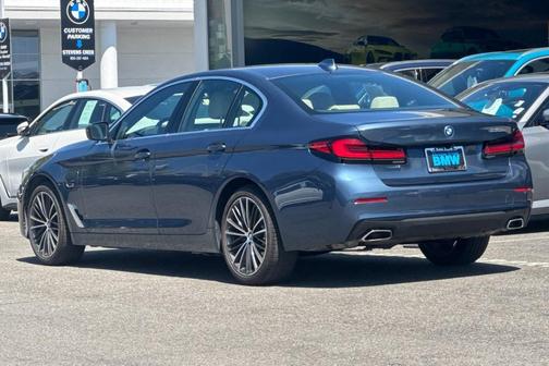 Arctic Race Blue Metallic 2023 BMW 530e Base