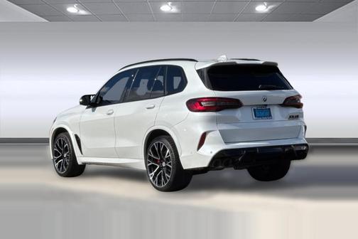Mineral White Metallic 2023 BMW X5 M Base