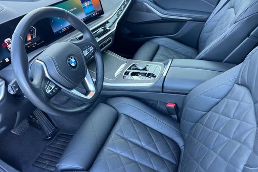 2025 BMW X5 xDrive40i