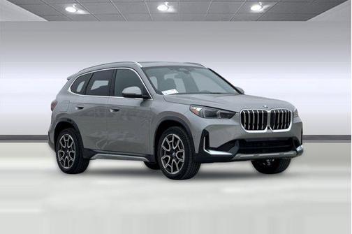 Space Silver Metallic 2026 BMW X1 xDrive28i