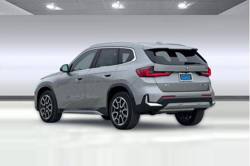 Space Silver Metallic 2026 BMW X1 xDrive28i