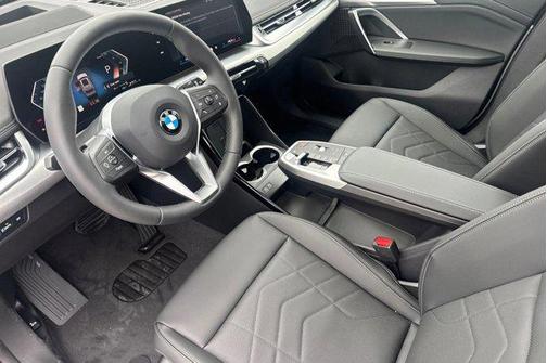 Space Silver Metallic 2026 BMW X1 xDrive28i