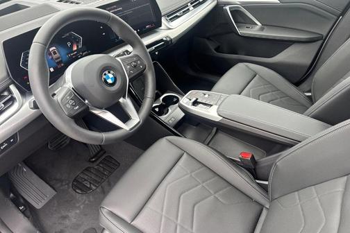 Space Silver Metallic 2026 BMW X1 xDrive28i