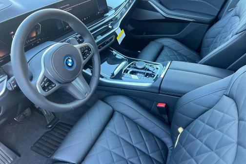 Brooklyn Grey Metallic 2026 BMW X5 PHEV xDrive50e