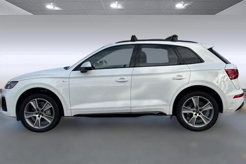 2025 Audi Q5 45 S line Premium