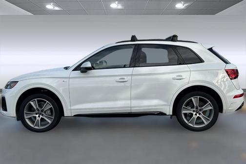 2025 Audi Q5 45 S line Premium